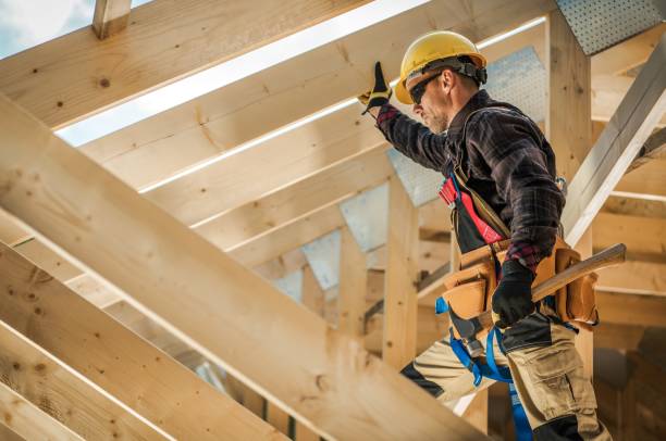 Best Roof Gutter Cleaning  in Pinconning, MI